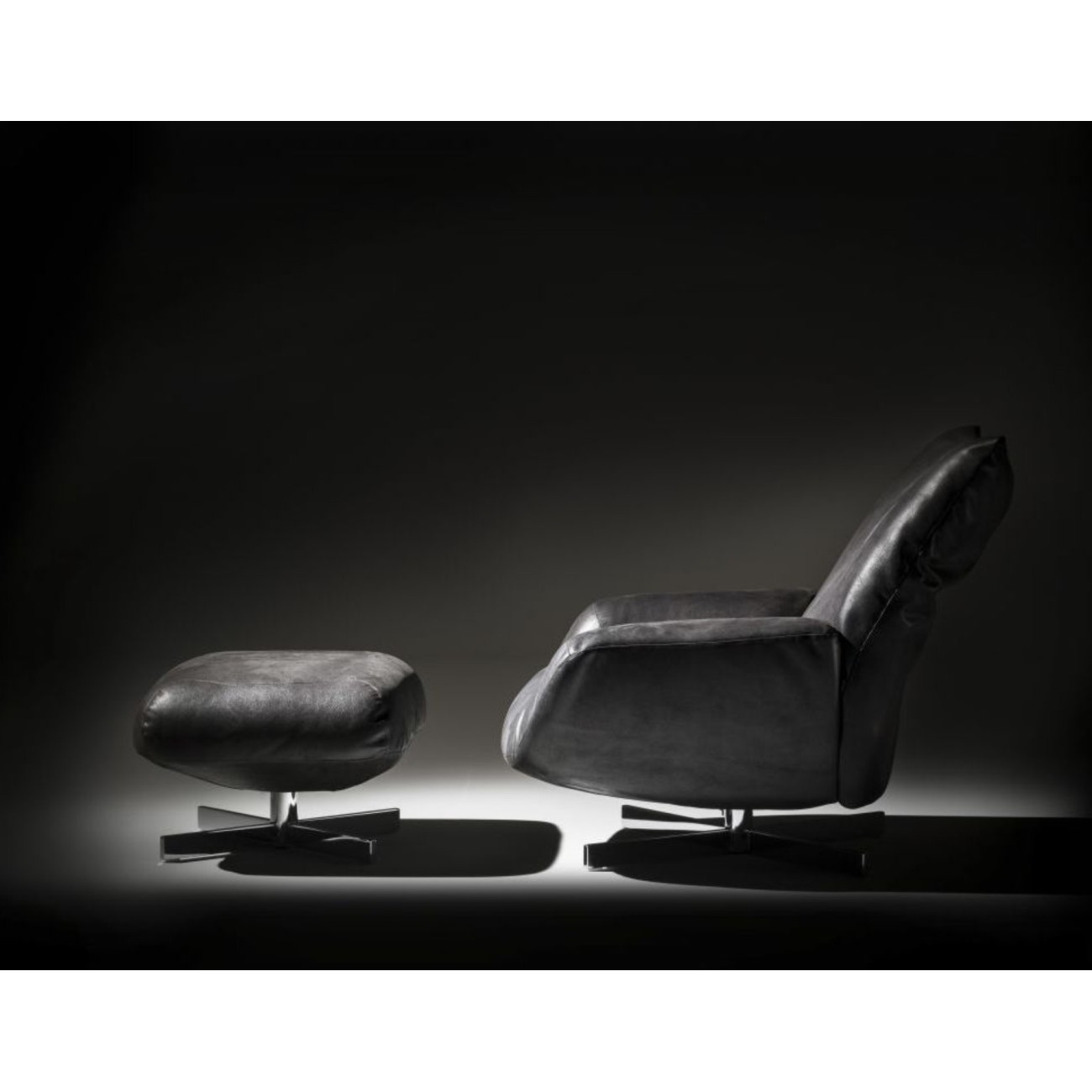 EDRA CHIARA FAUTEUIL ET REPOSE-PIEDS