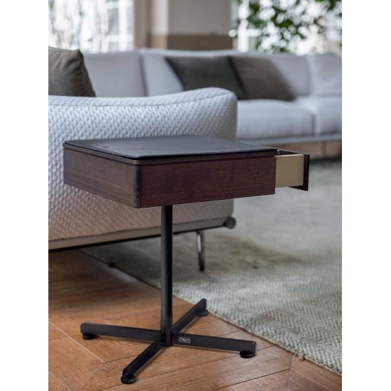 POLTRONA FRAU – BOB LOW TABLE WITH DRAWER