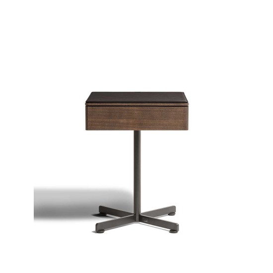 POLTRONA FRAU – BOB LOW TABLE WITH DRAWER