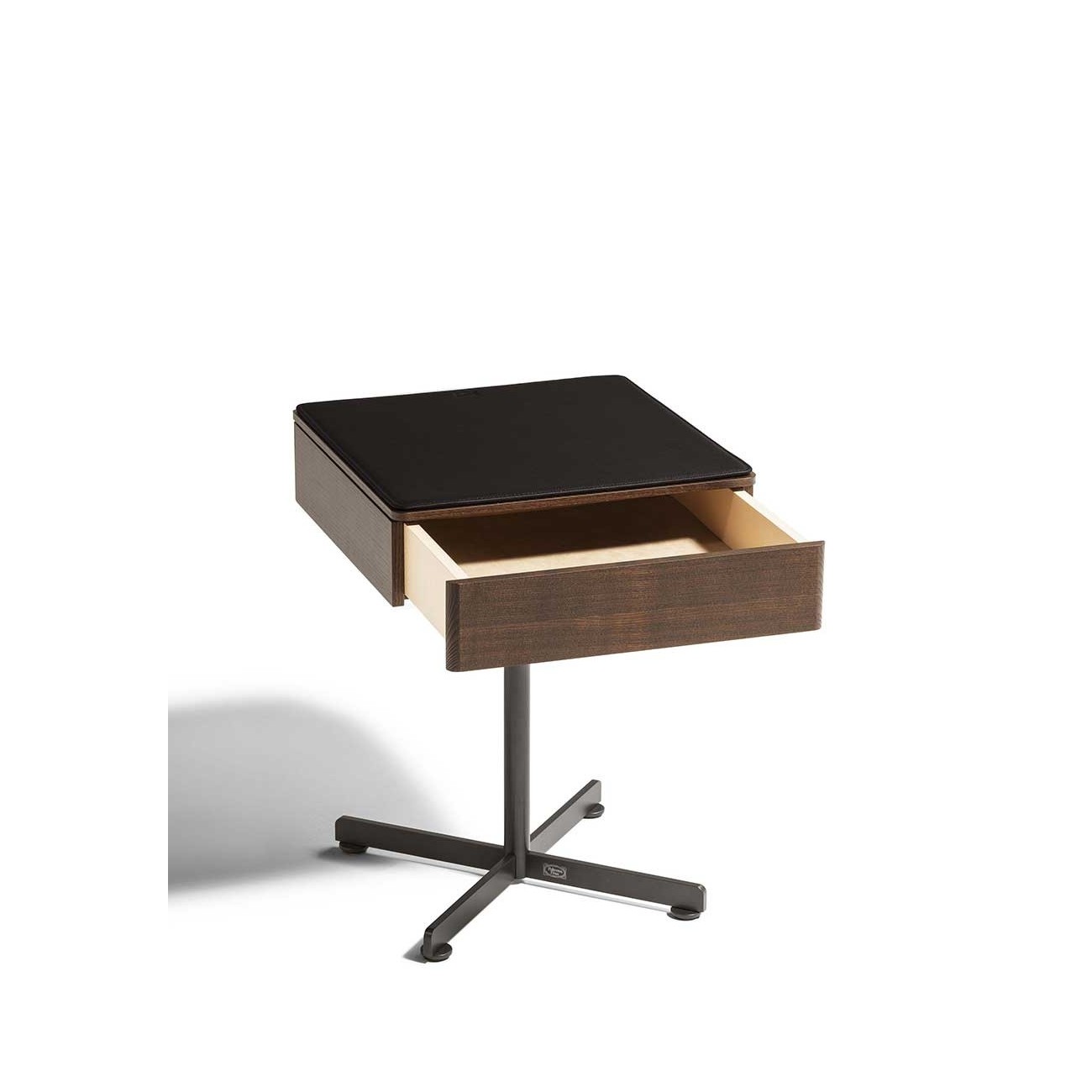POLTRONA FRAU – BOB LOW TABLE WITH DRAWER