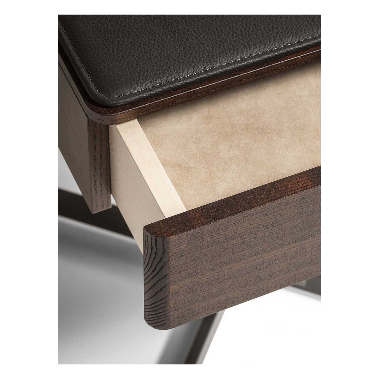 POLTRONA FRAU – BOB LOW TABLE WITH DRAWER