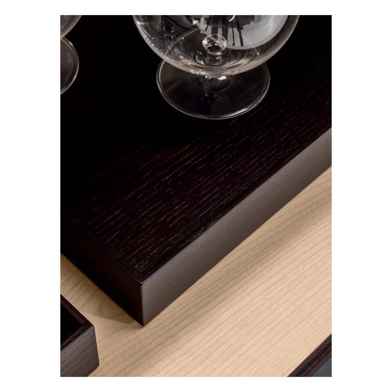 POLTRONA FRAU - DUO CABINET