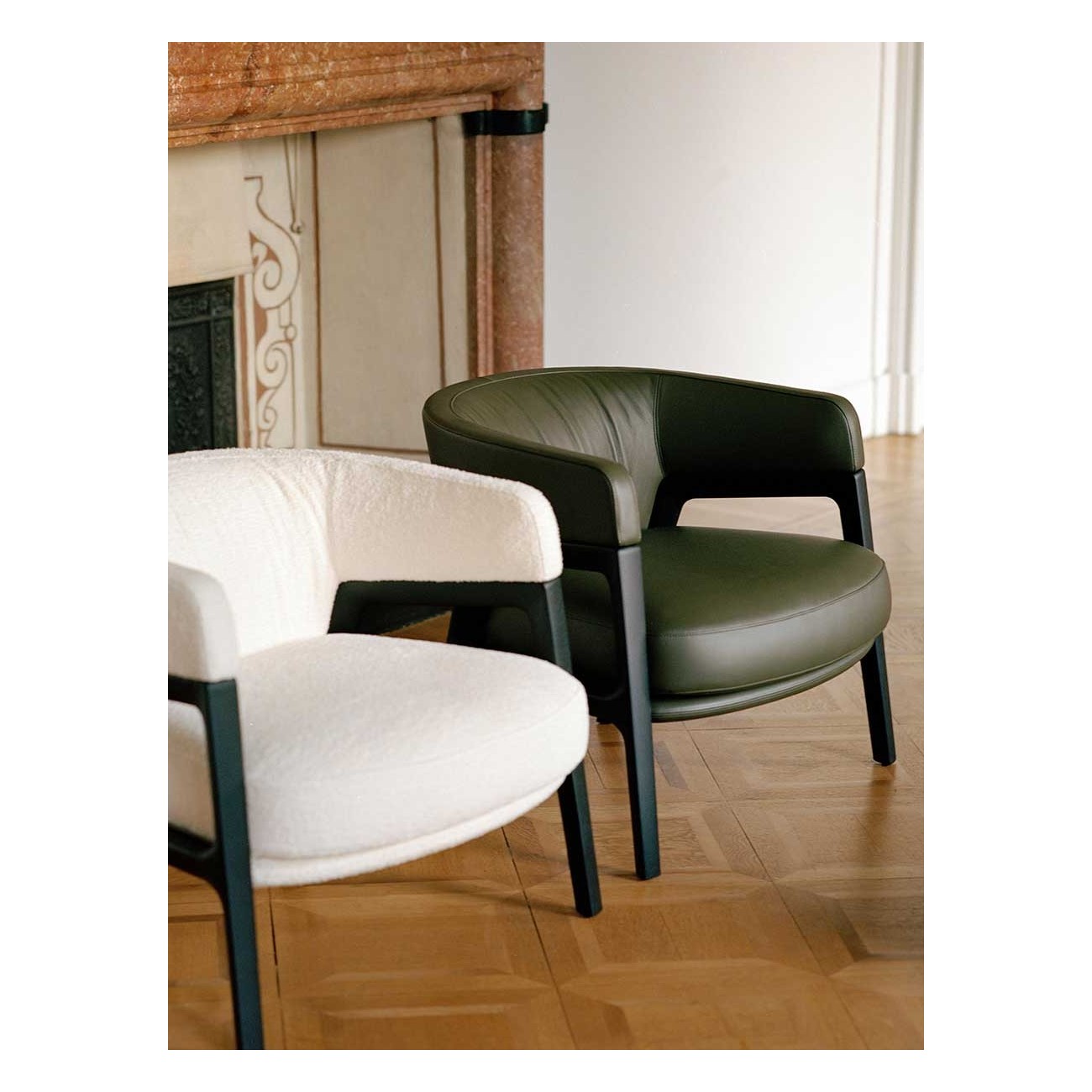 POLTRONA FRAU - DUO ARMCHAIR