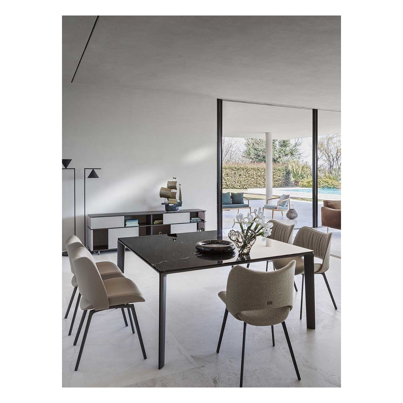 POLTRONA FRAU - NICE FAUTEUILS