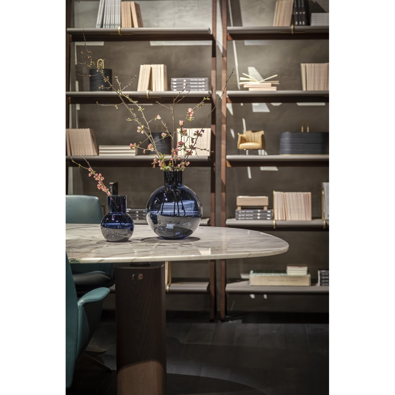 POLTRONA FRAU REN BIBLIOTHÈQUE
