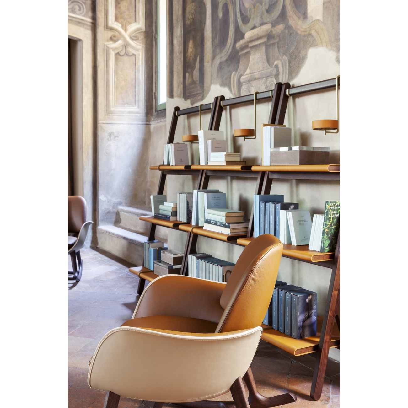 POLTRONA FRAU REN BIBLIOTHÈQUE