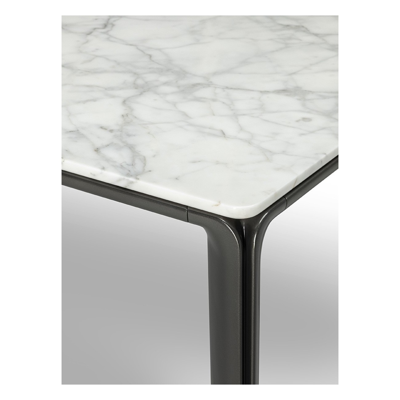 POLTRONA FRAU - HOMEY TABLE