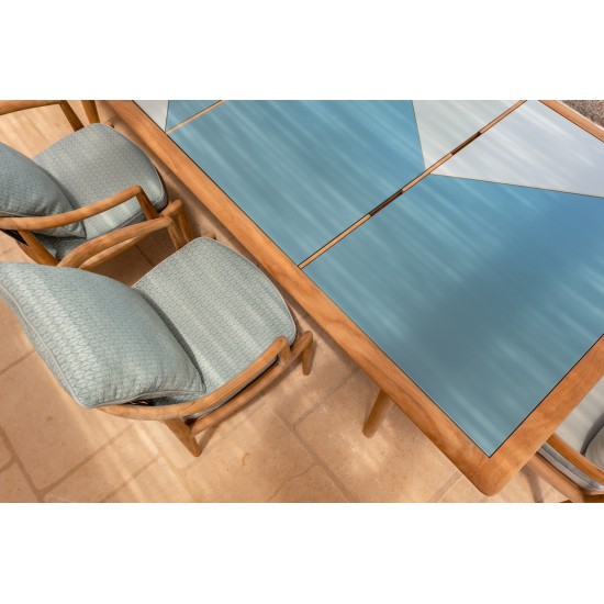 POLTRONA FRAU THE SECRET GARDEN TABLE