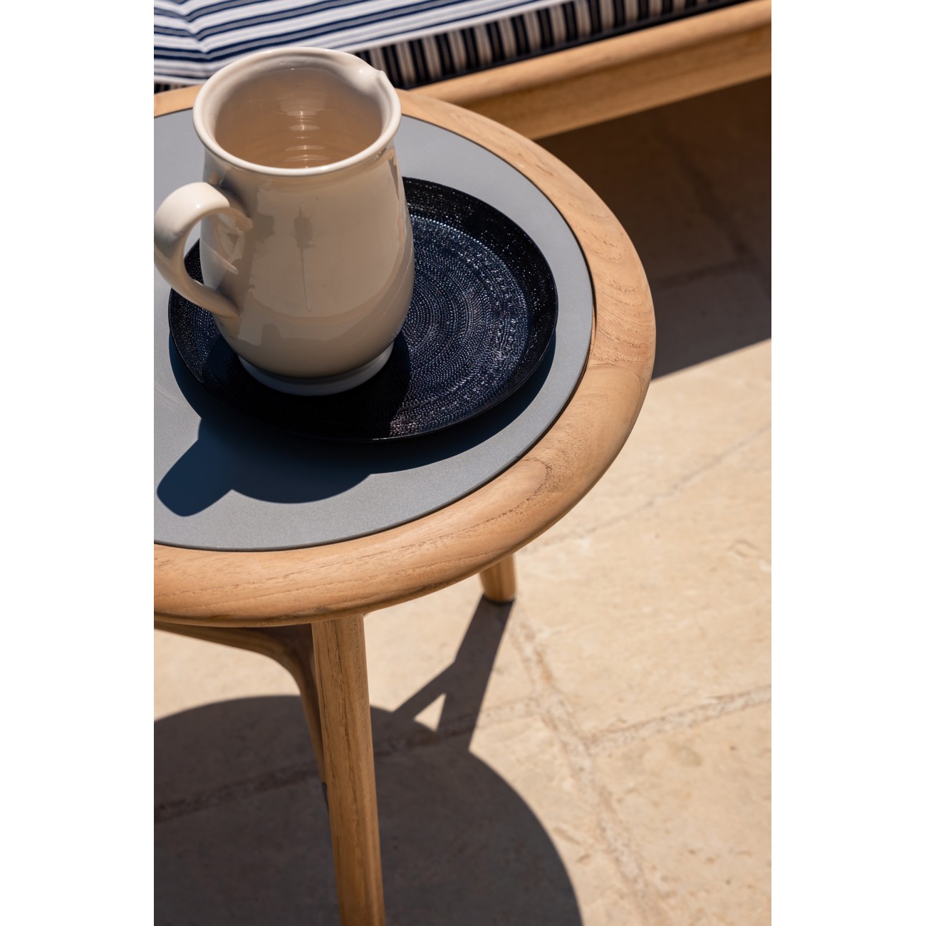 POLTRONA FRAU THE SECRET GARDEN LOW TABLES