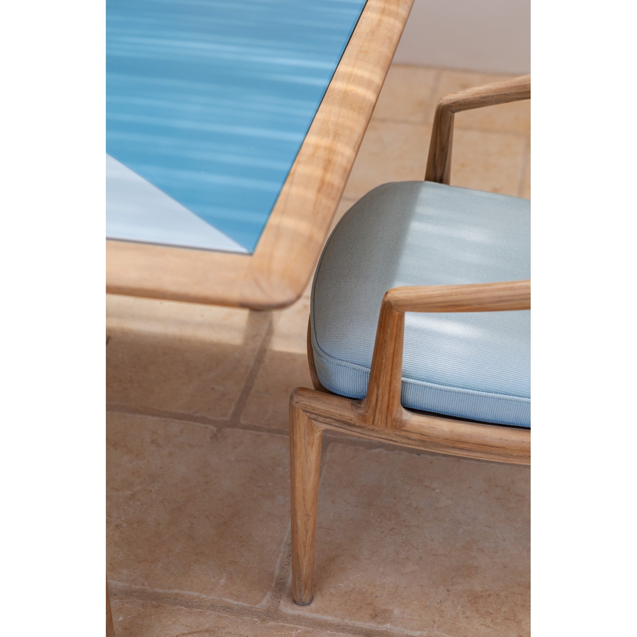 POLTRONA FRAU THE SECRET GARDEN FAUTEUIL