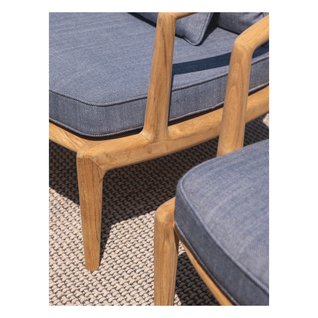 POLTRONA FRAU THE SECRET GARDEN FAUTEUIL