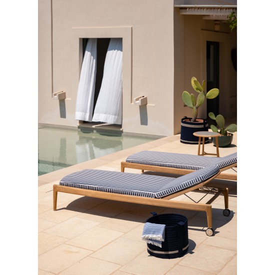 POLTRONA FRAU THE SECRET GARDEN SUNBED