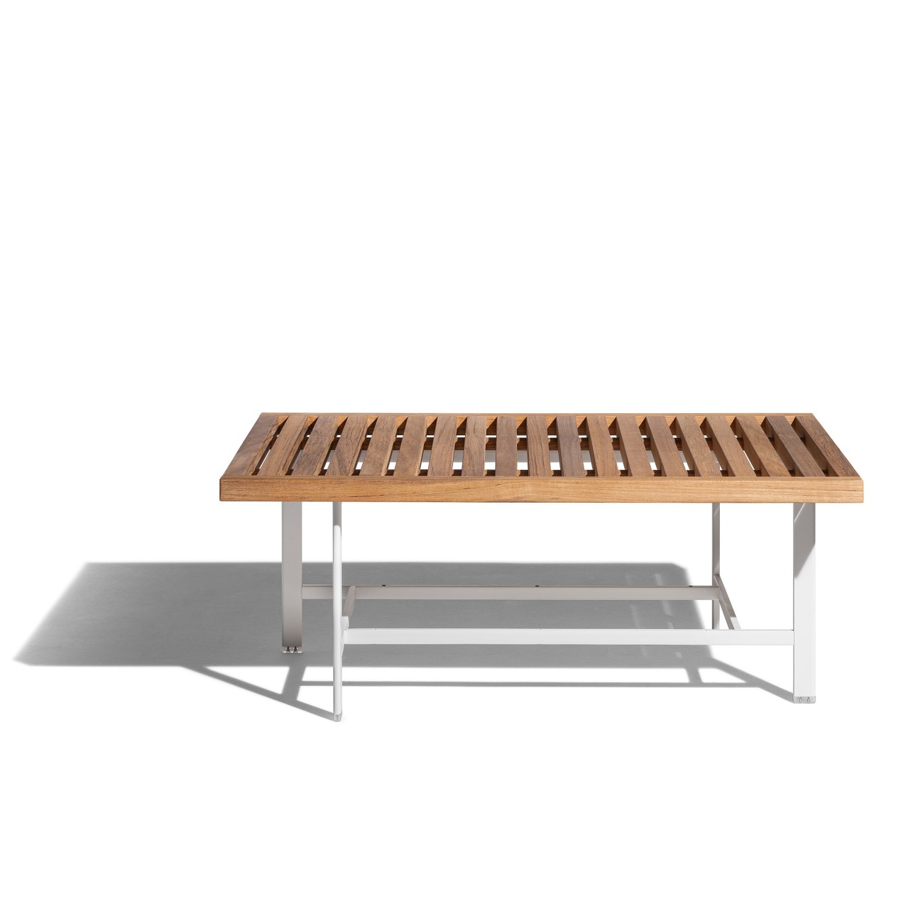 POLTRONA FRAU SOLARIA OUTDOOR LOW TABLES