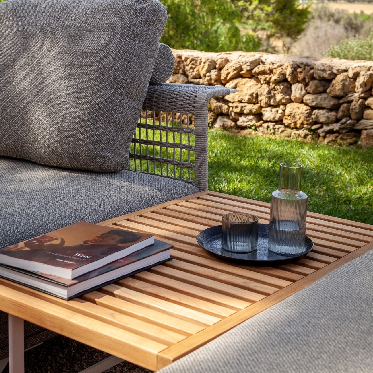 POLTRONA FRAU SOLARIA OUTDOOR PETITES TABLES