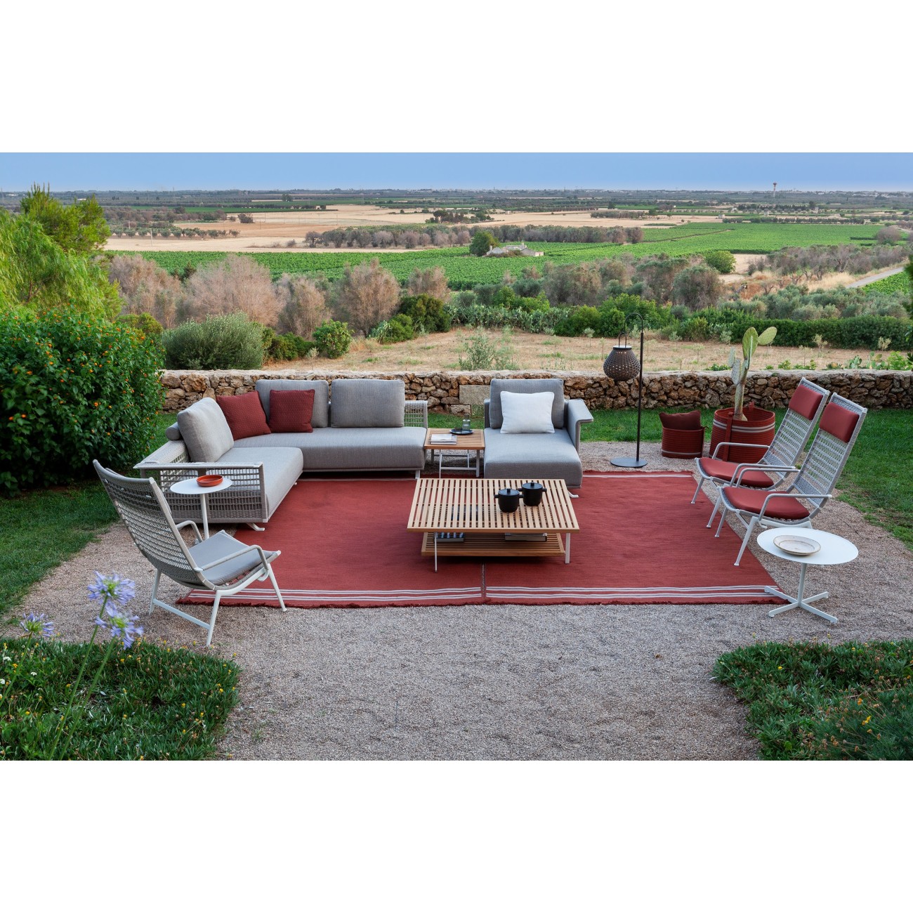 POLTRONA FRAU SOLARIA OUTDOOR SOFA