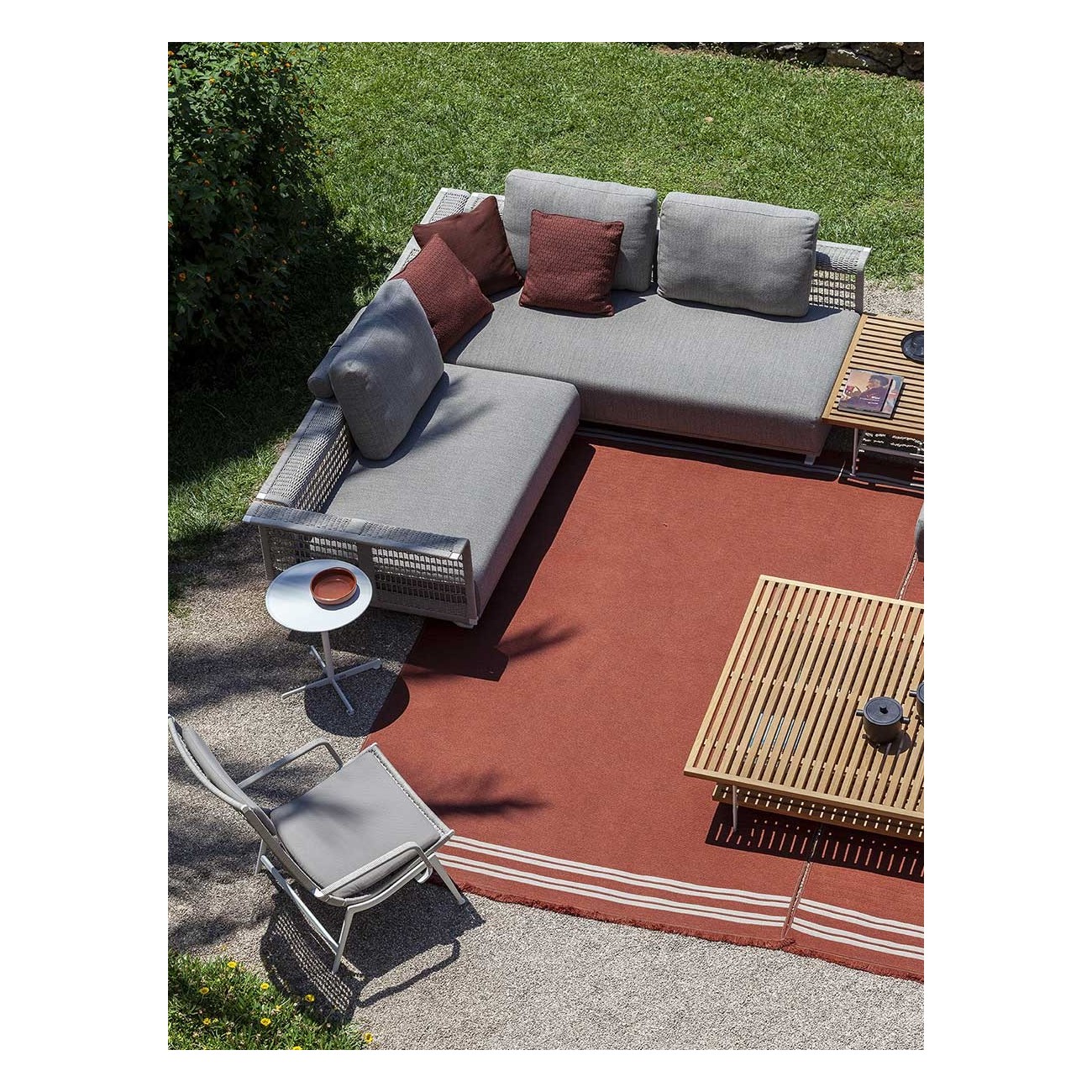 POLTRONA FRAU SHERAZADE OUTDOOR TAPIS
