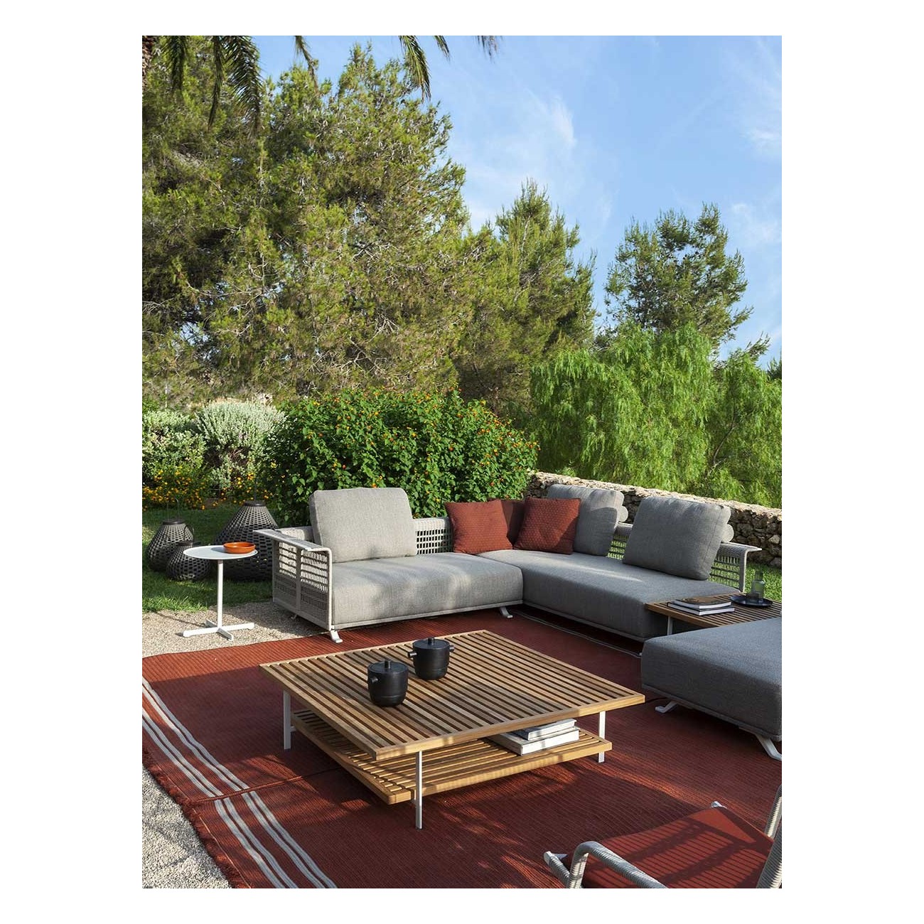 POLTRONA FRAU SHERAZADE OUTDOOR TAPIS