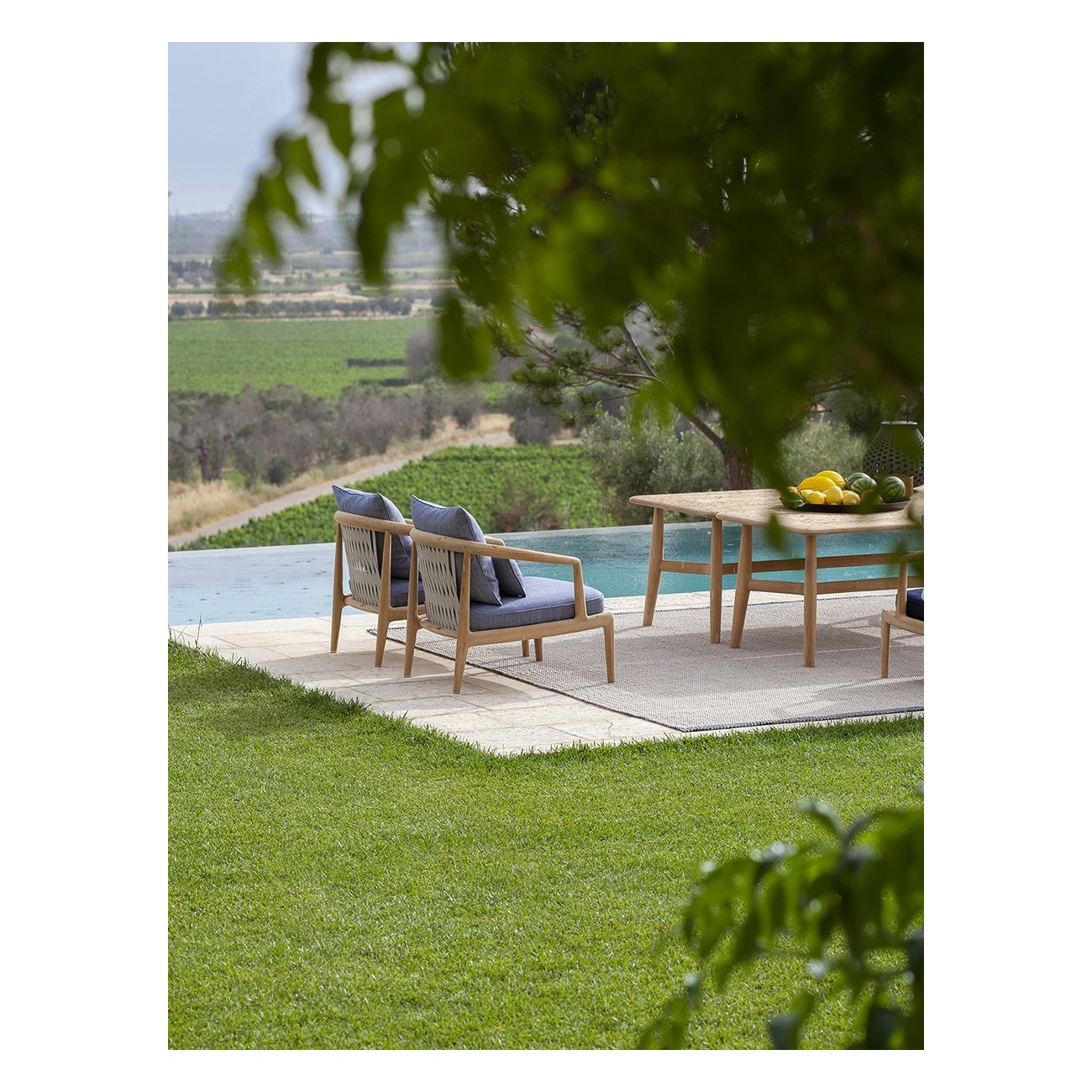 POLTRONA FRAU GRAND VIZIER OUTDOOR TAPIS