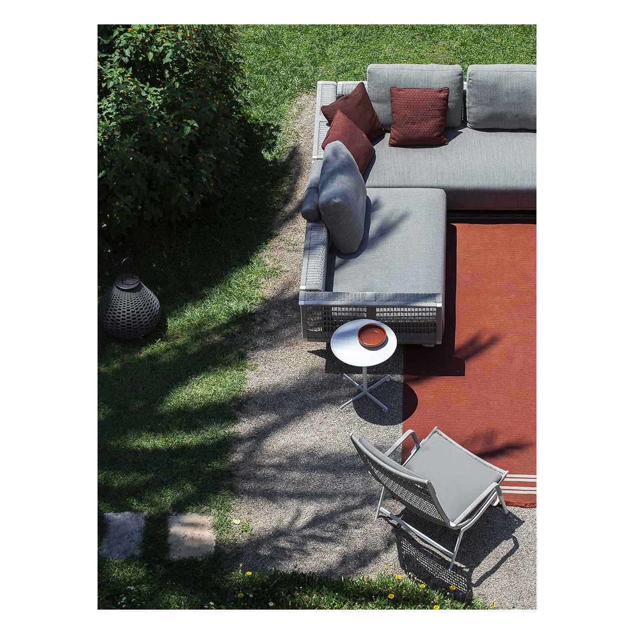 POLTRONA FRAU BOB OUTDOOR LOW TABLE