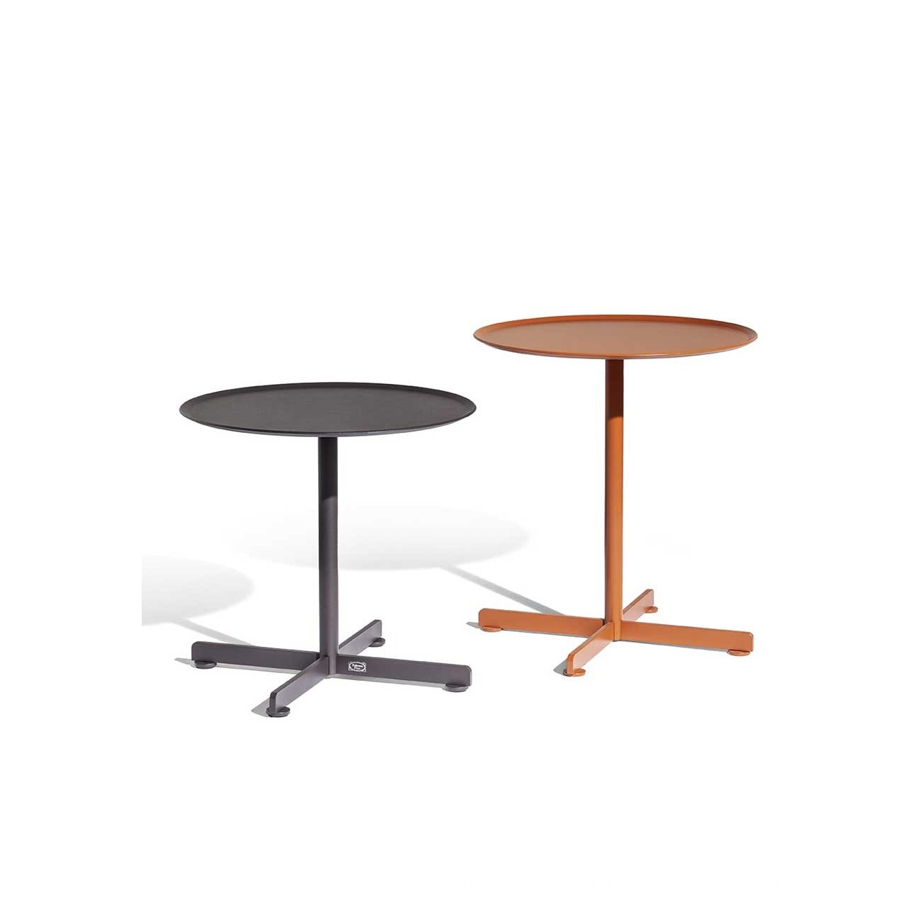 POLTRONA FRAU BOB OUTDOOR PETITES TABLES