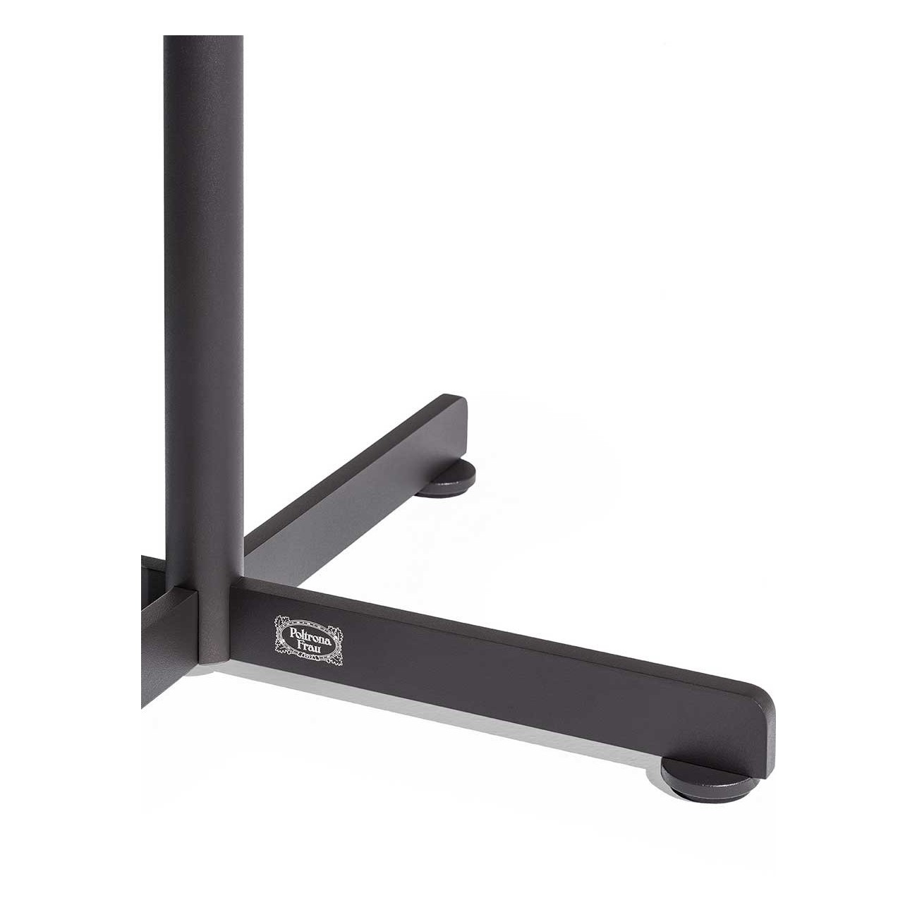 POLTRONA FRAU BOB OUTDOOR LOW TABLE