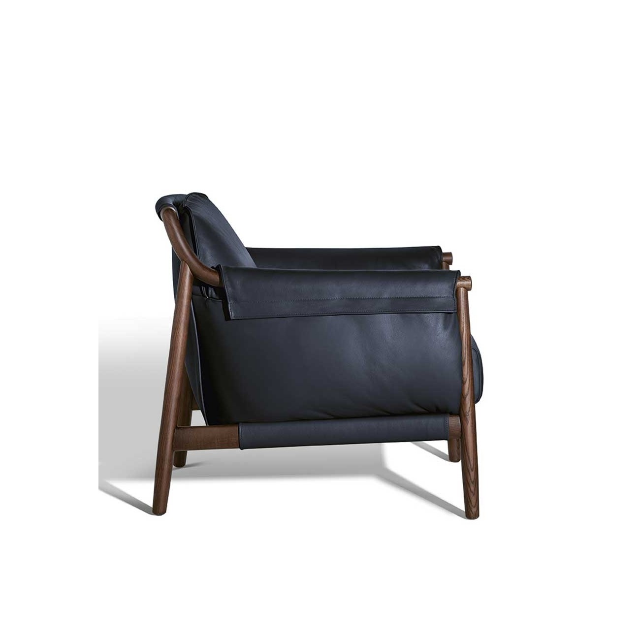 POLTRONA FRAU TIMES LOUNGE ARMCHAIR
