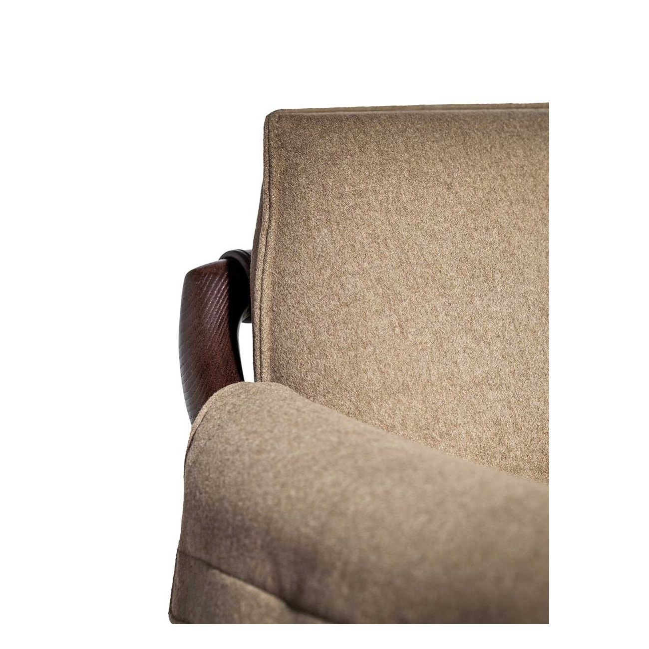 POLTRONA FRAU TIMES LOUNGE ARMCHAIR