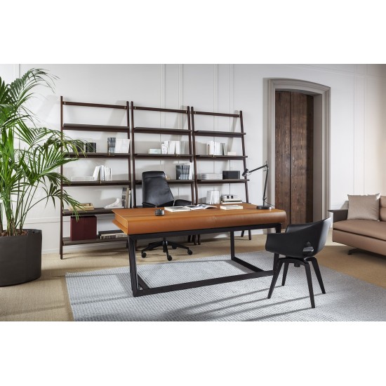 POLTRONA FRAU PEEK A BOOK DESK