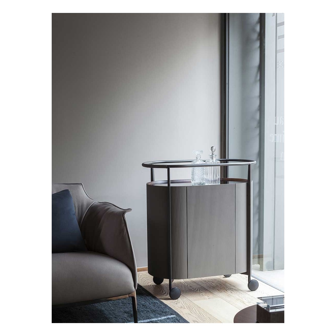 POLTRONA FRAU MI CONTAINER