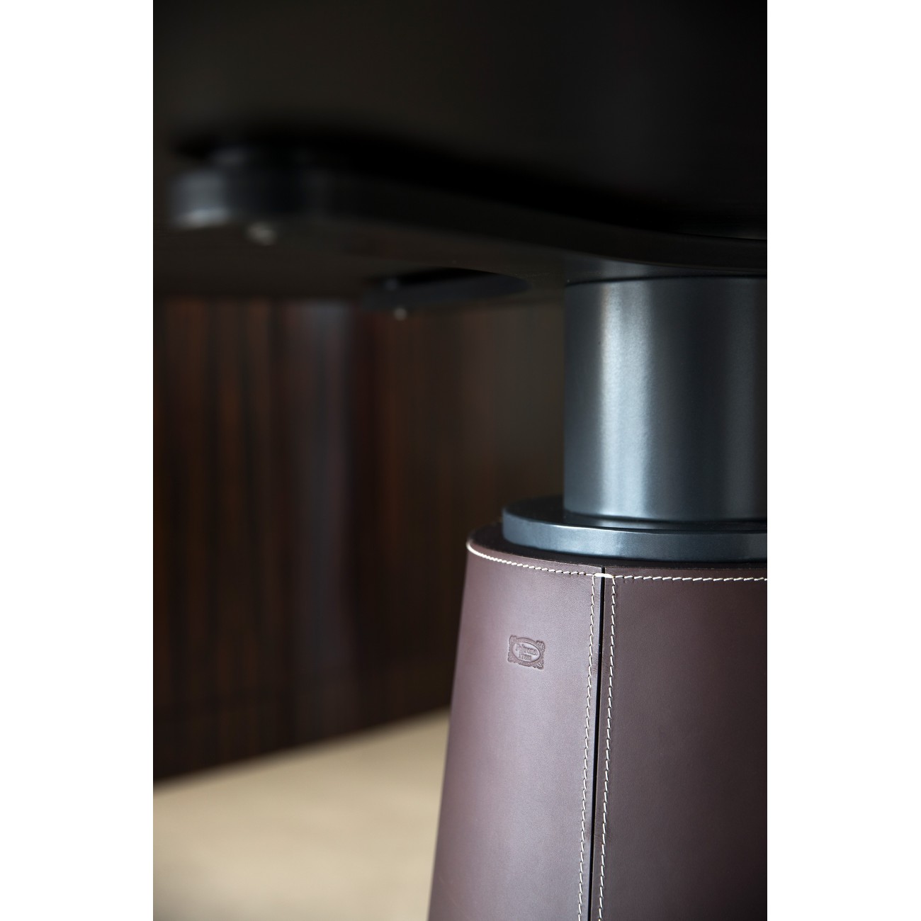 POLTRONA FRAU MESA DUE TABLE