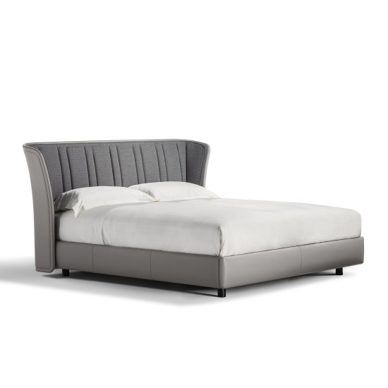 POLTRONA FRAU LOLA DARLING BED