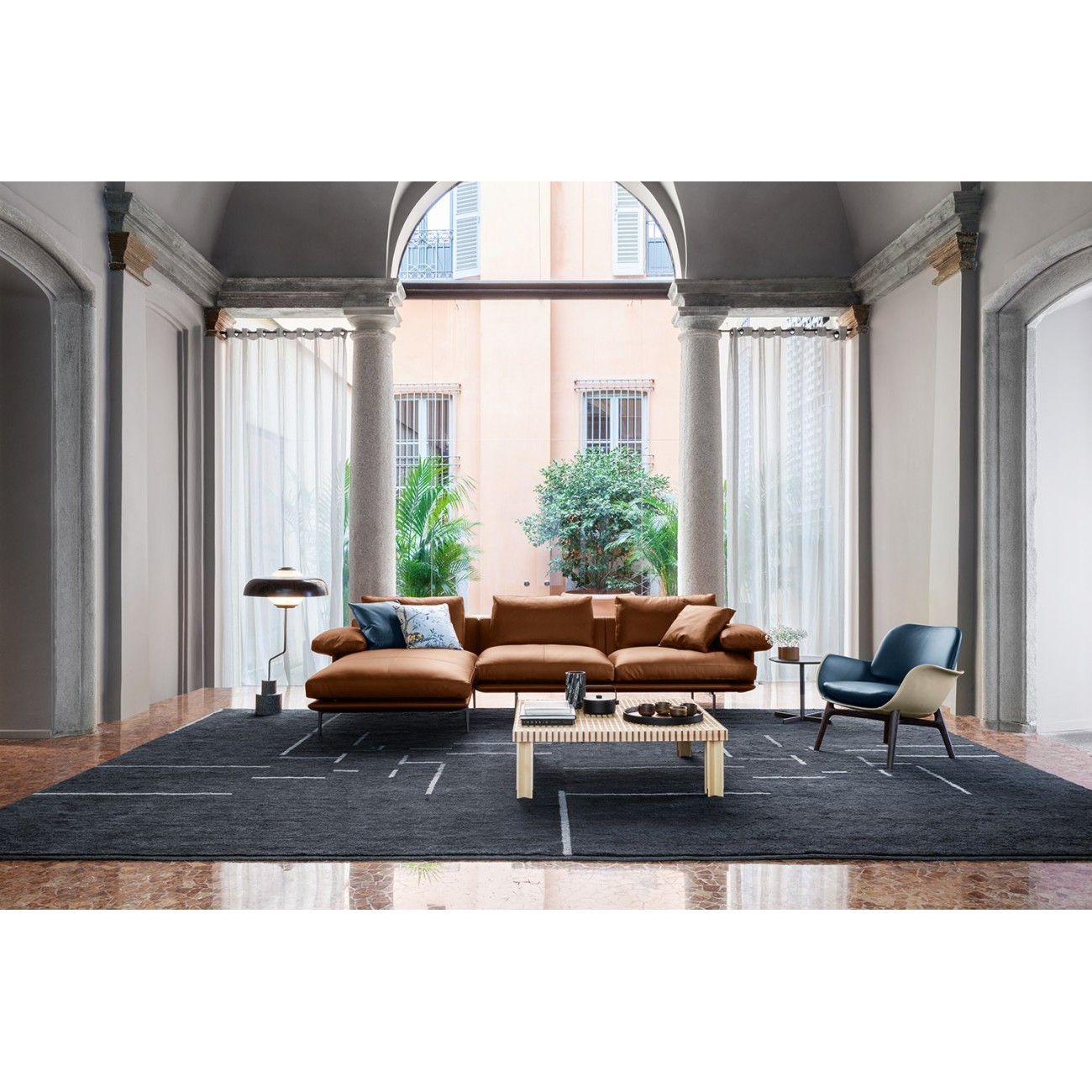 POLTRONA FRAU KYOTO SIDE TABLE