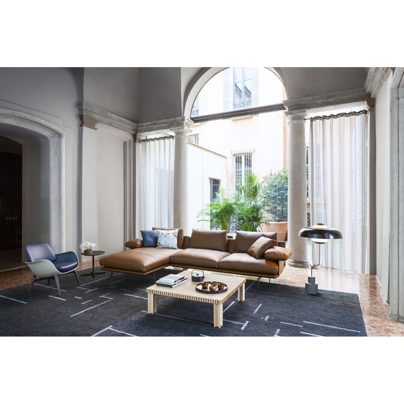 POLTRONA FRAU KYOTO SIDE TABLE