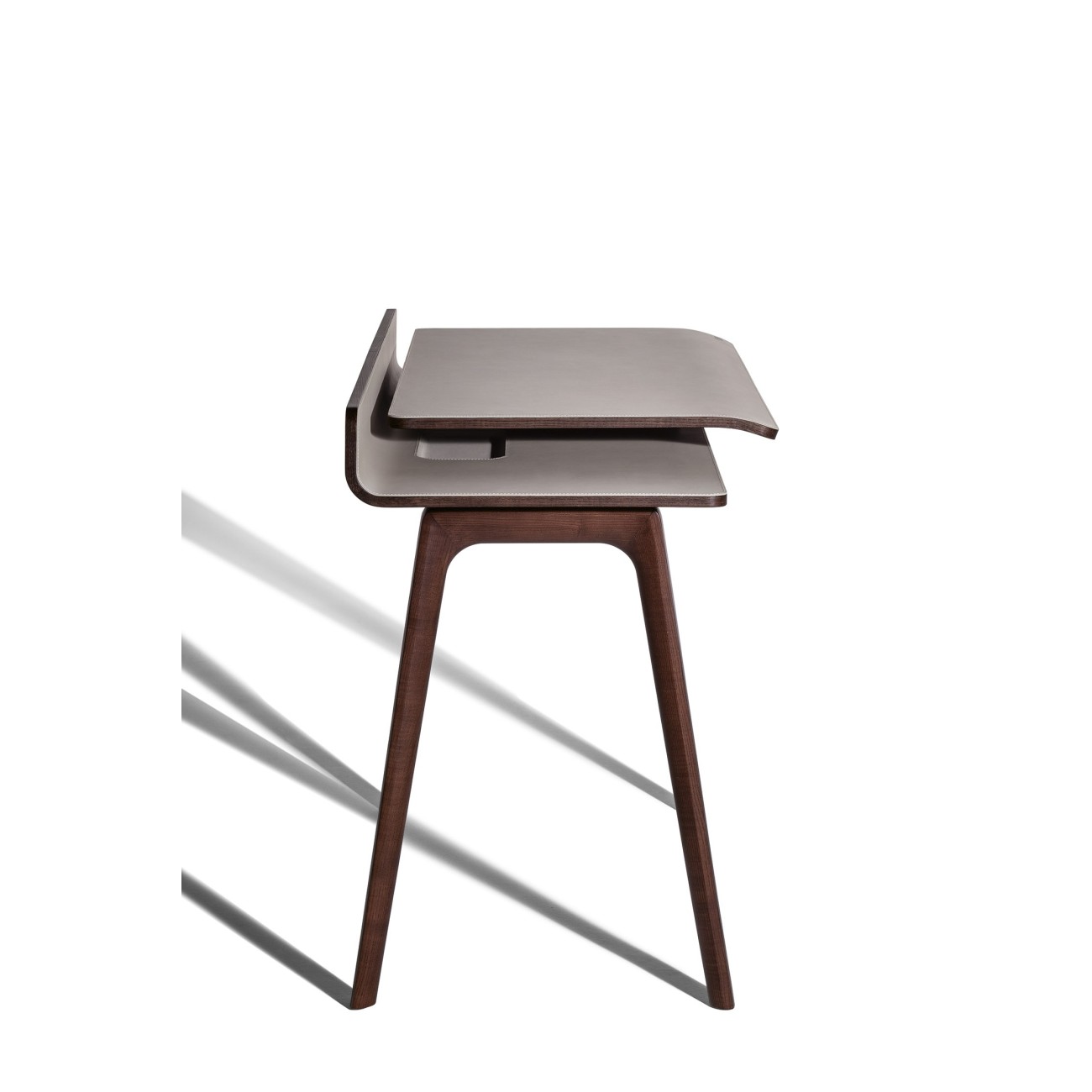 POLTRONA FRAU IREN SCRITTOIO