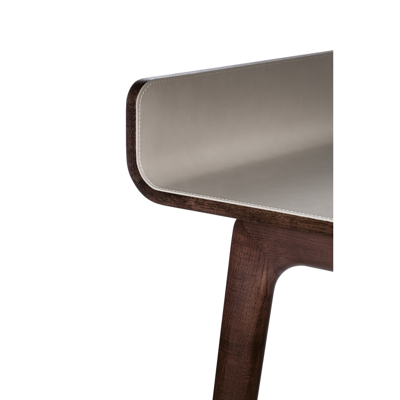 POLTRONA FRAU IREN SCRITTOIO