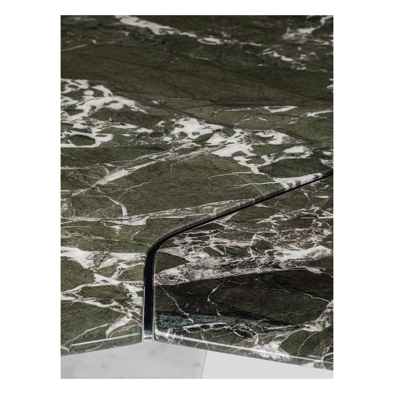 POLTRONA FRAU INFINITO TABLE