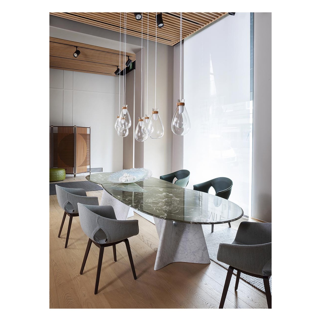 POLTRONA FRAU INFINITO TABLE