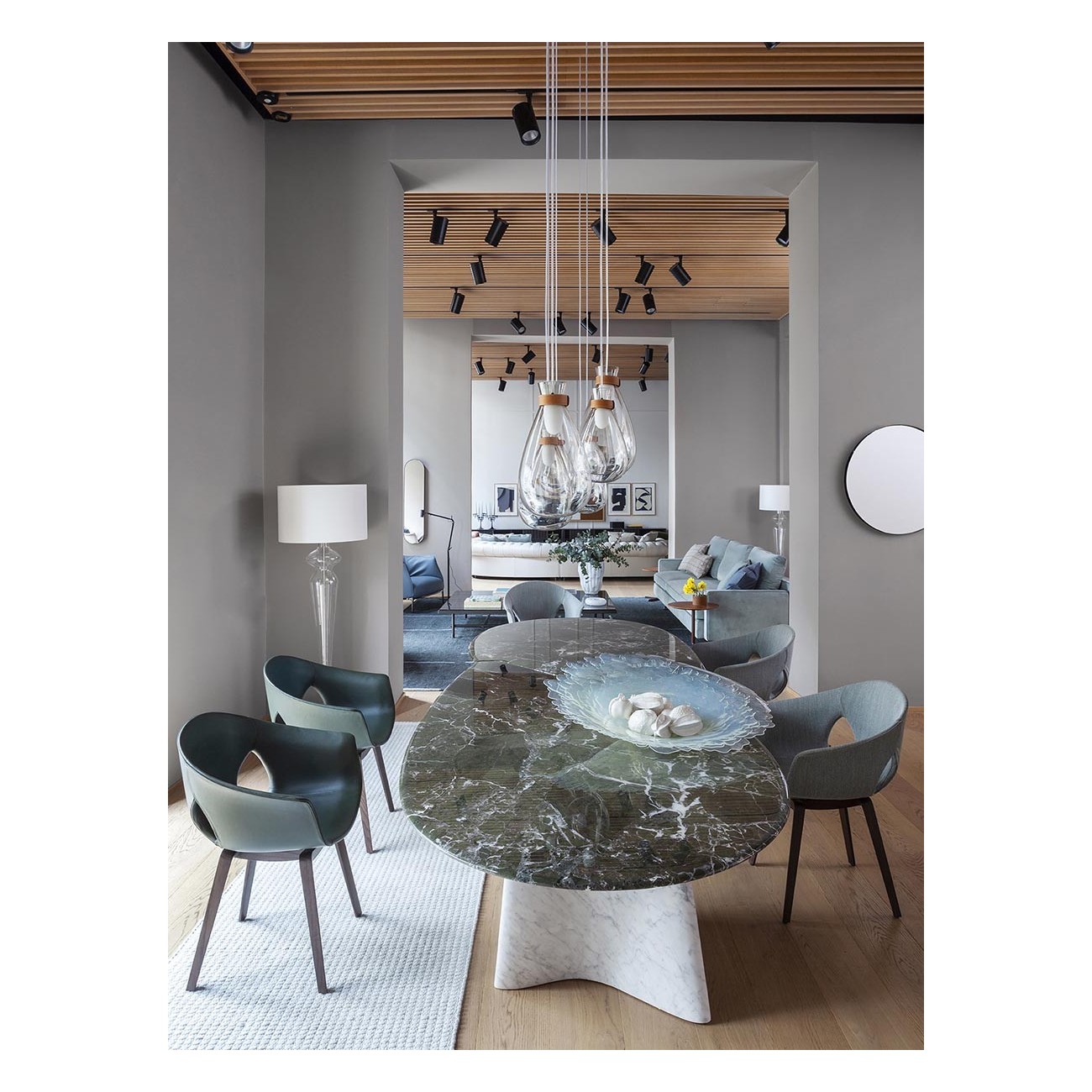 POLTRONA FRAU INFINITO TABLE