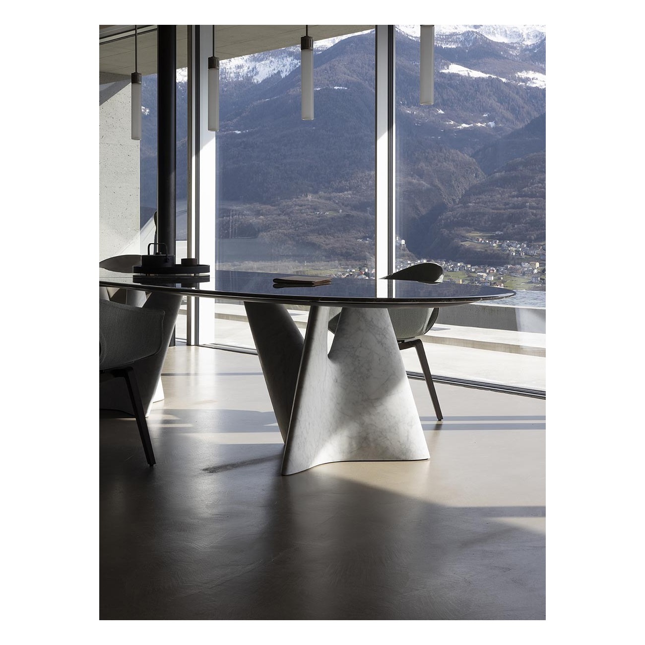 POLTRONA FRAU INFINITO TABLE