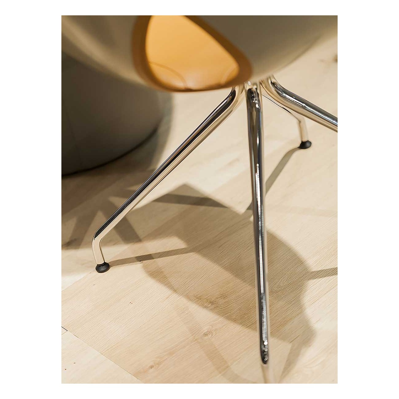 POLTRONA FRAU GINGER ALE SEDIA