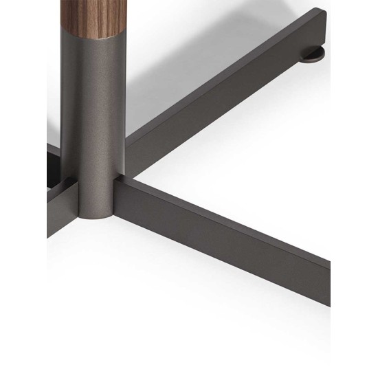 POLTRONA FRAU BOB BISTROT TABLE