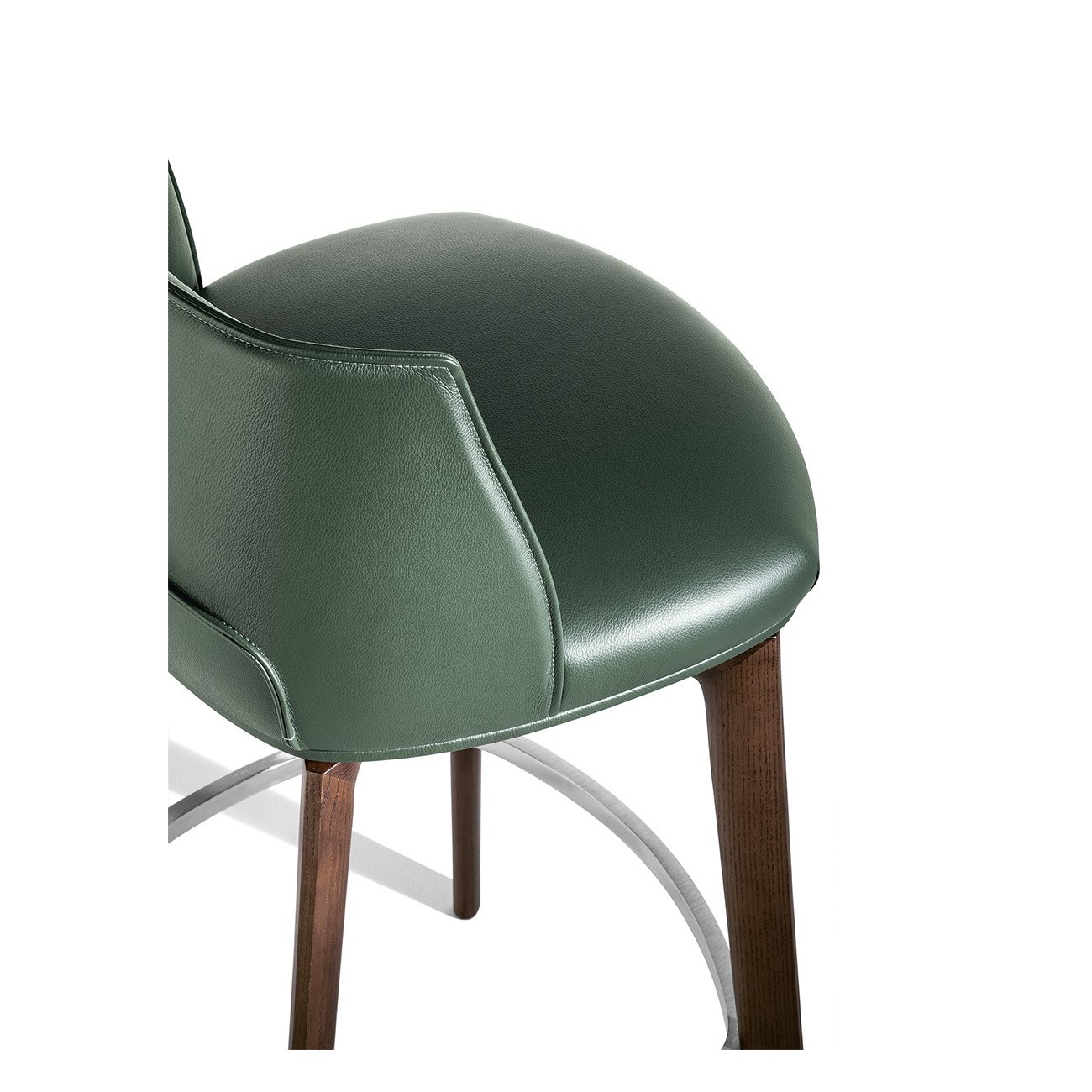 POLTRONA FRAU ARCHIBALD STOOL