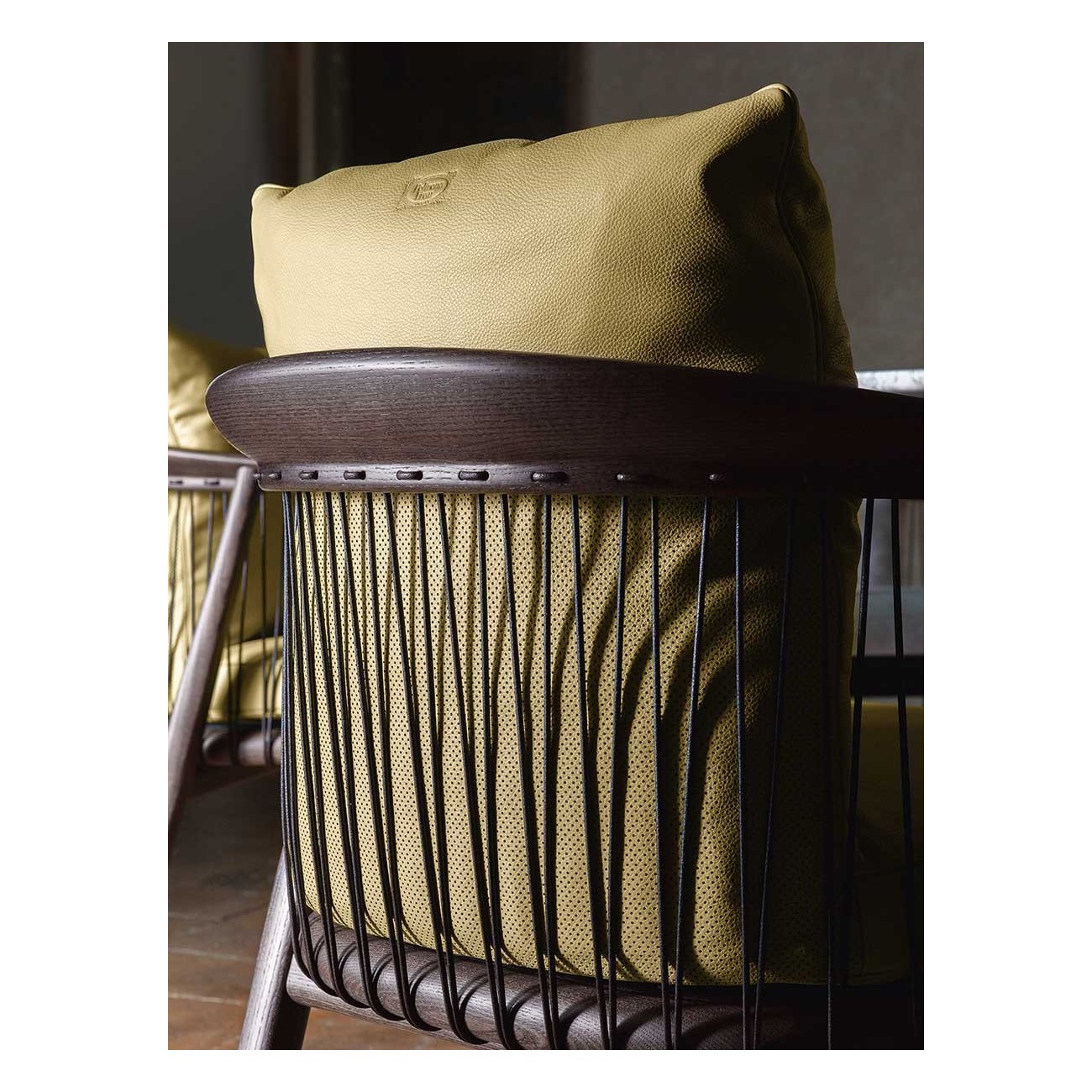 POLTRONA FRAU VIOLA SEDIA