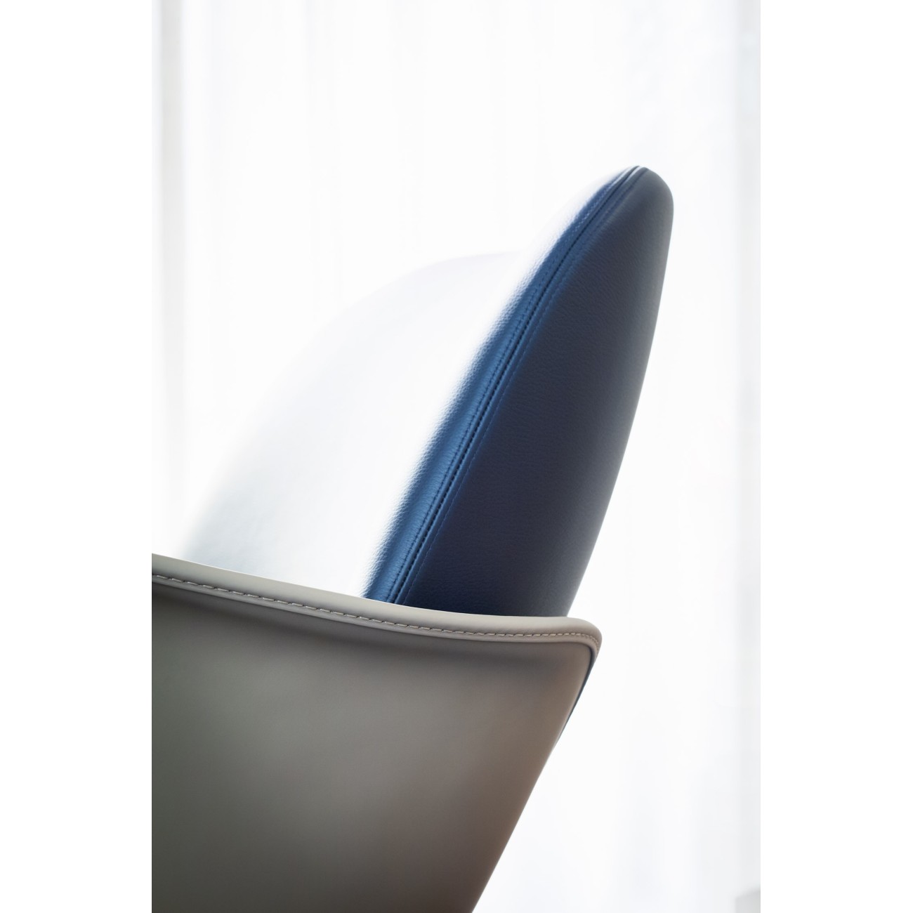 POLTRONA FRAU MARTHA FAUTEUIL