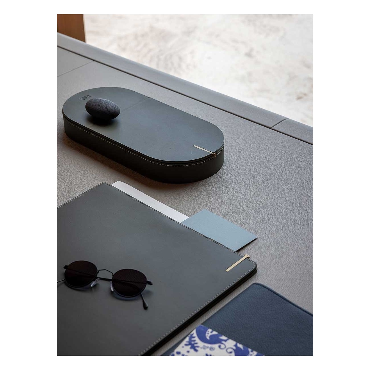 POLTRONA FRAU ZHUANG DESK