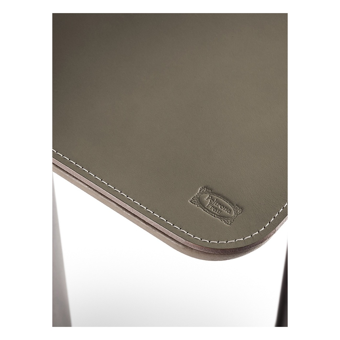 POLTRONA FRAU FIDELIO CONSOLE