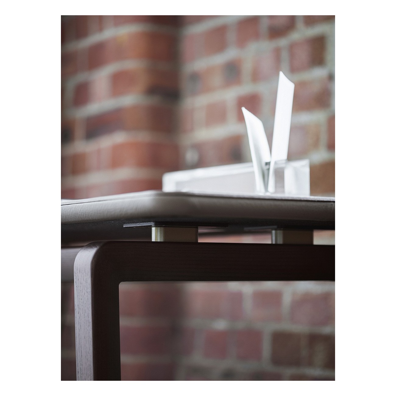 POLTRONA FRAU FIDELIO CONSOLE
