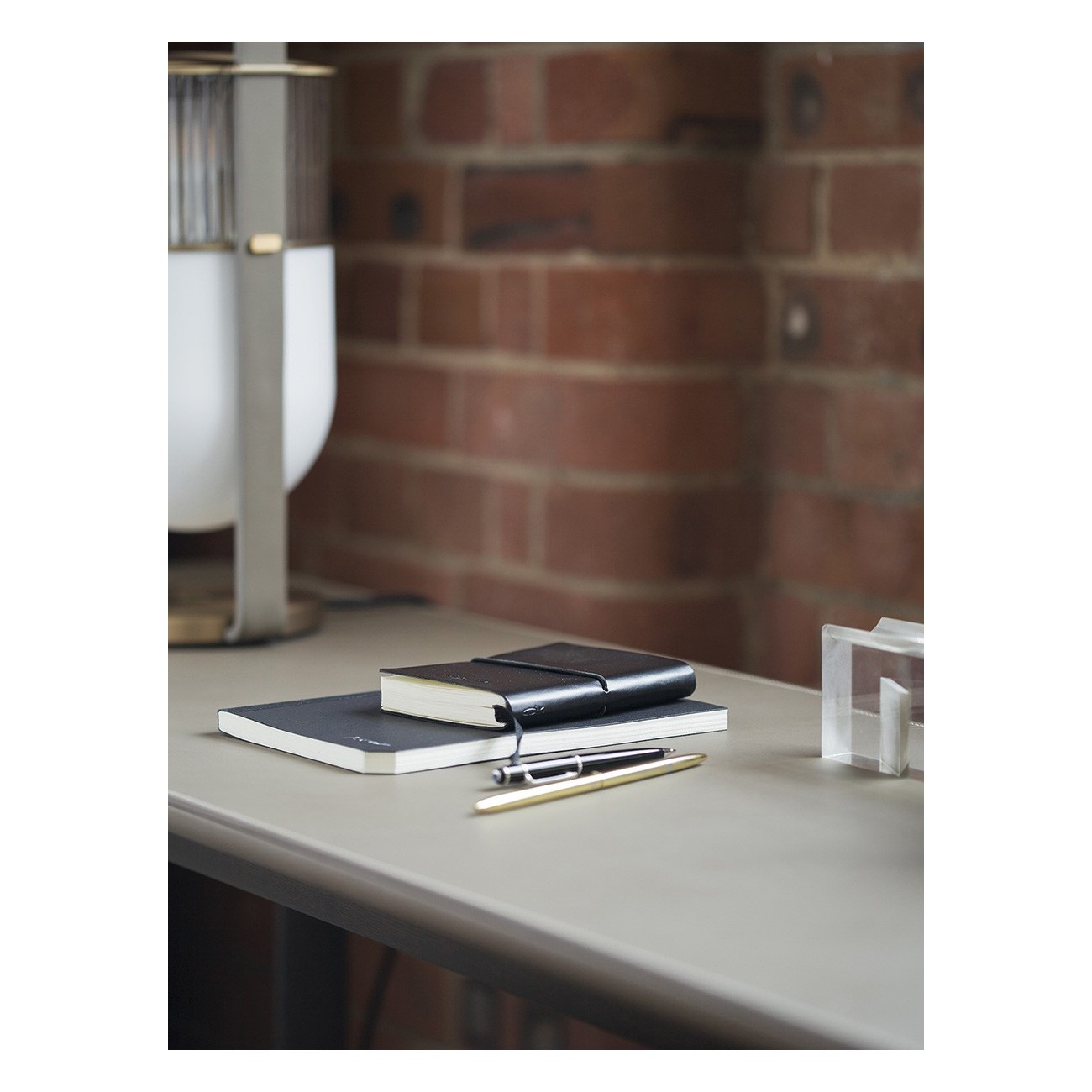 POLTRONA FRAU FIDELIO CONSOLE
