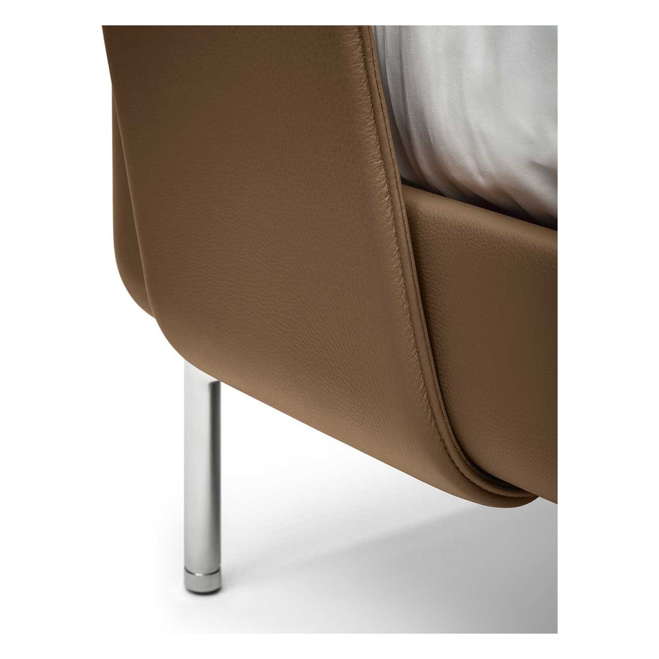 POLTRONA FRAU COUPE' LETTI