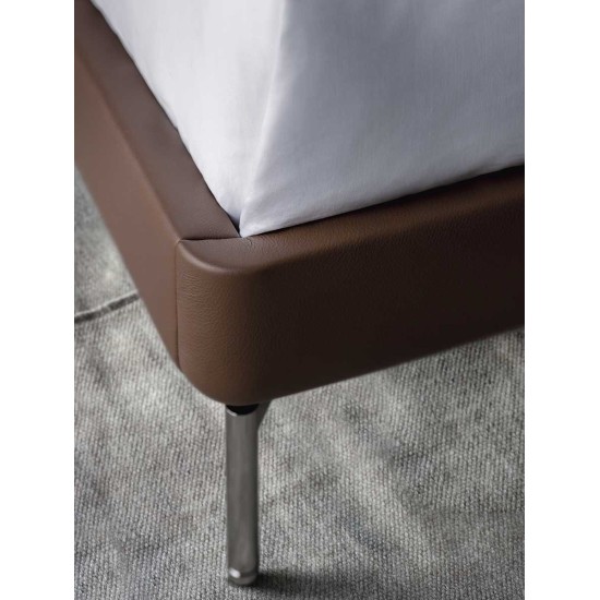 POLTRONA FRAU COUPE' LETTI